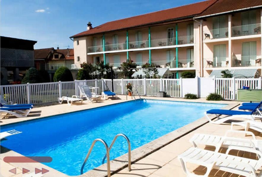 Hostellerie De La Poste Oust Exterior photo