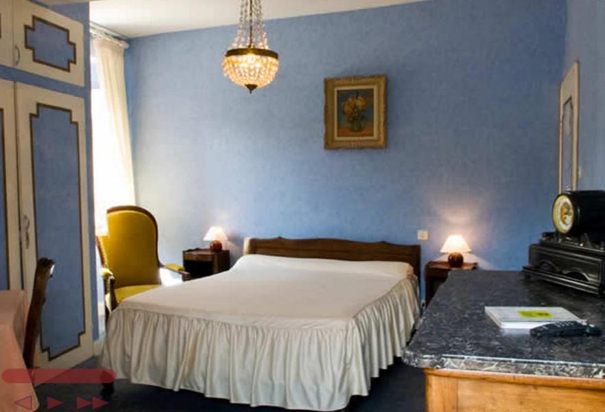 Hostellerie De La Poste Oust Room photo