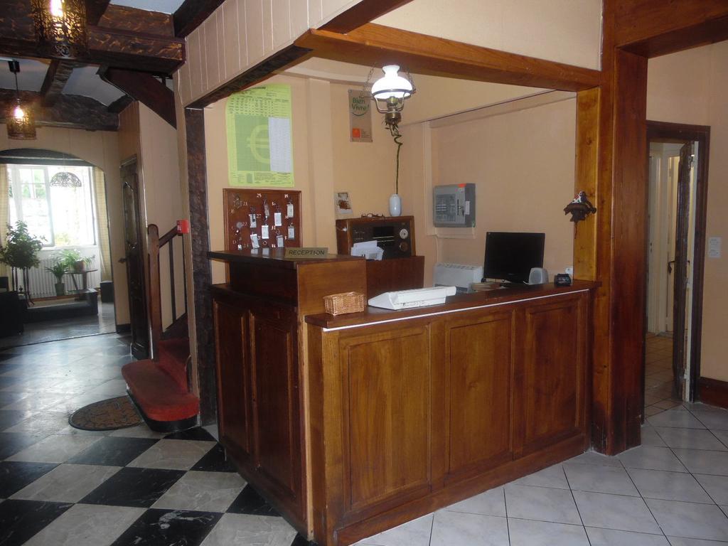 Hostellerie De La Poste Oust Exterior photo